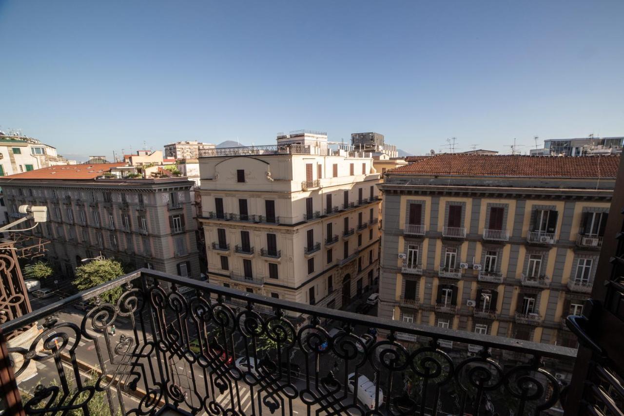 Bnb Al Centro E Meglio, Napoli 아파트 외부 사진