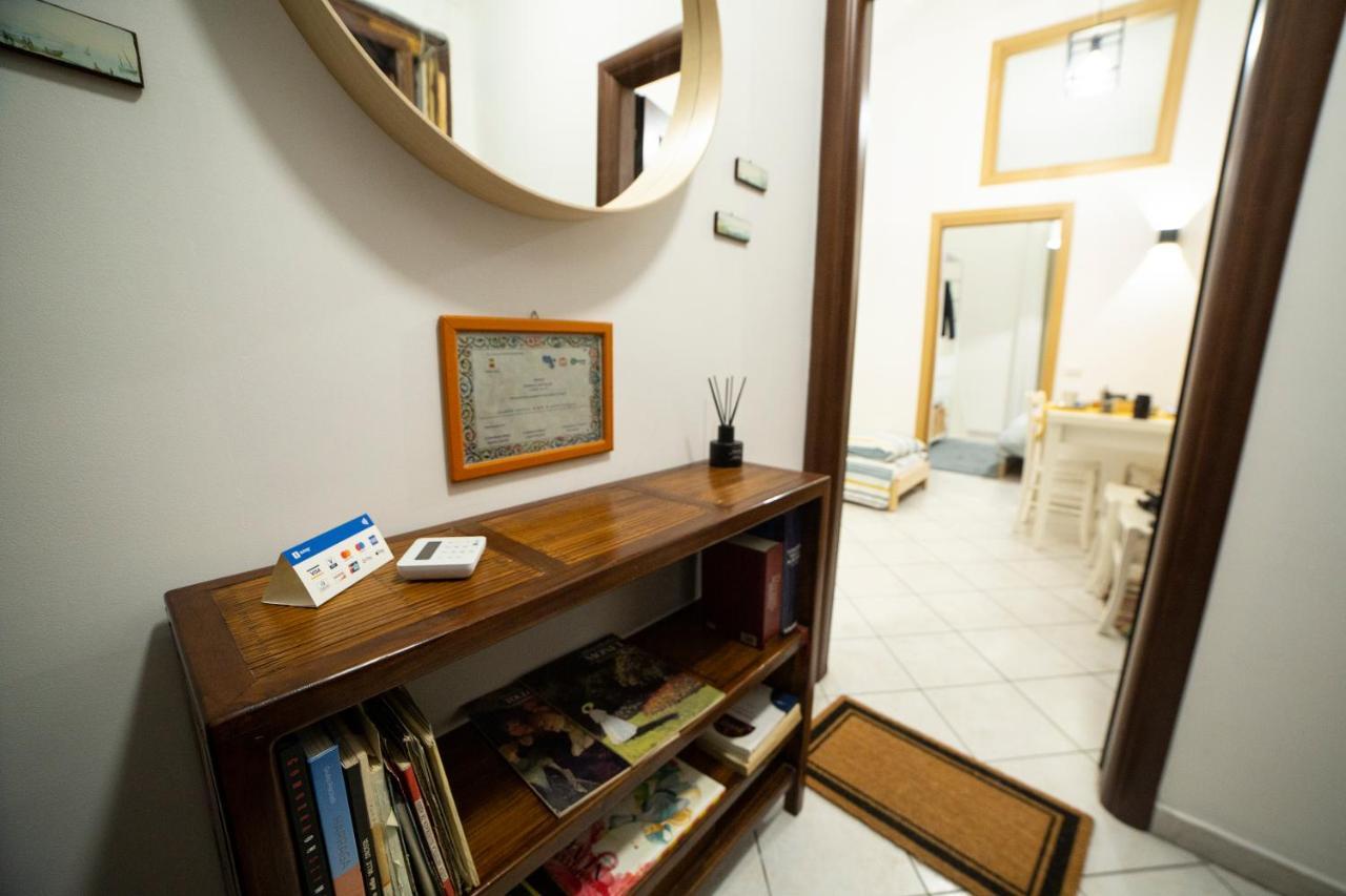 Bnb Al Centro E Meglio, Napoli 아파트 외부 사진
