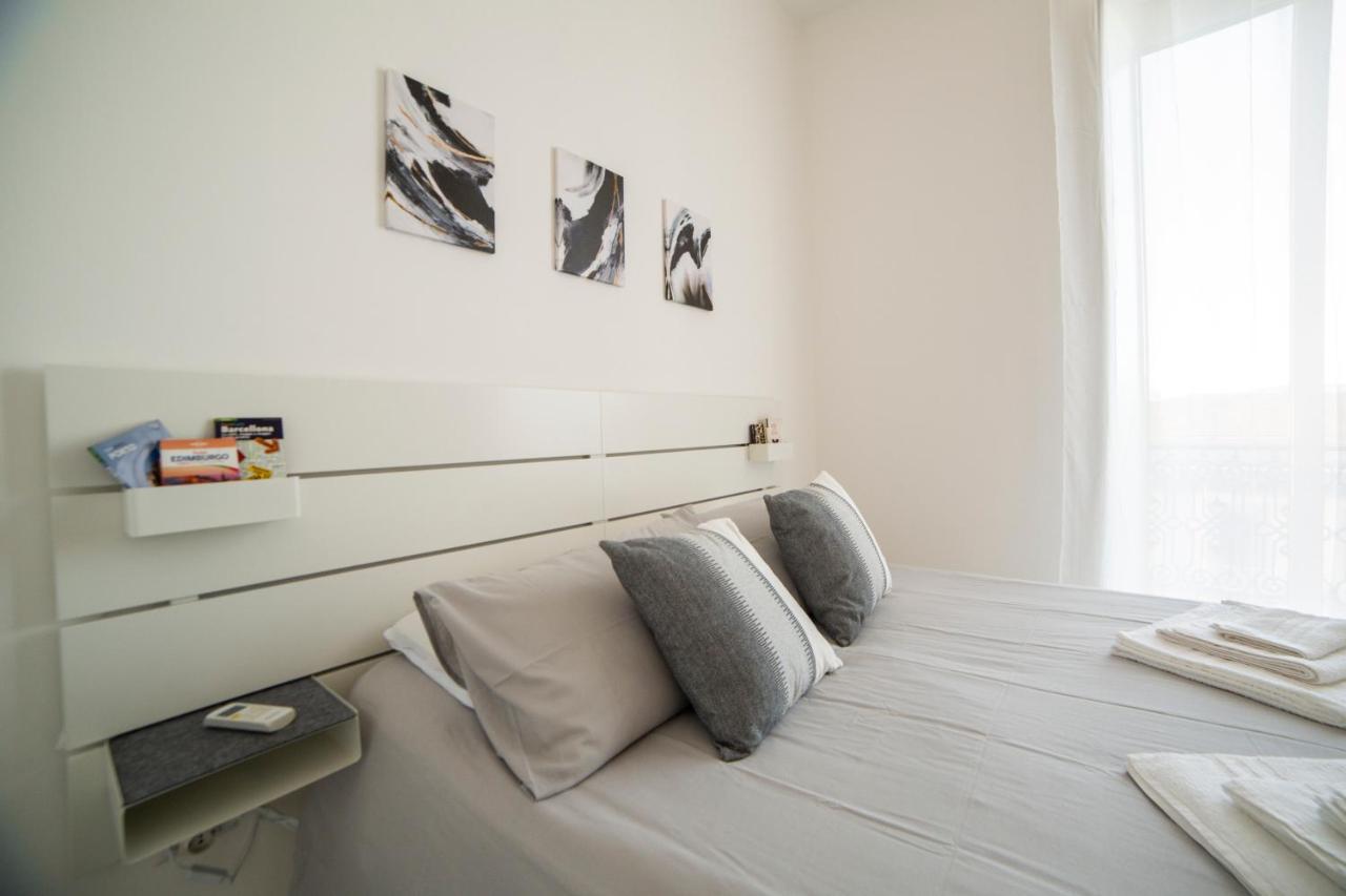 Bnb Al Centro E Meglio, Napoli 아파트 외부 사진